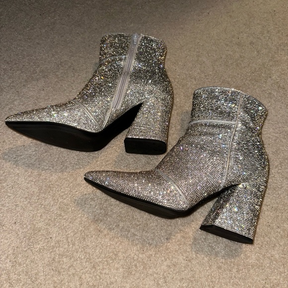 Sparkle jewel  booties - Picture 8 of 11
